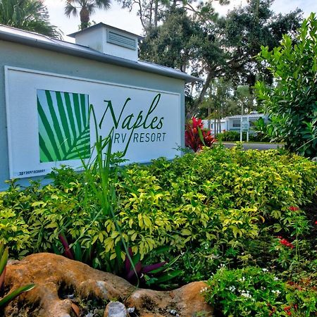 Naples Rv Resort Naples Manor Exterior photo
